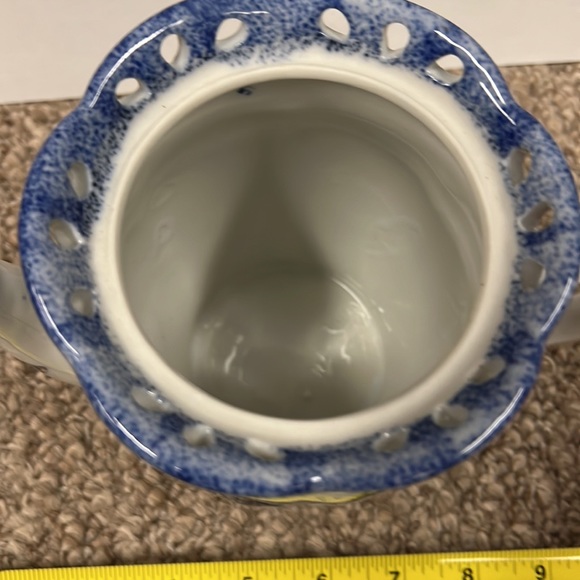 New TeaPot - Picture 4 of 10